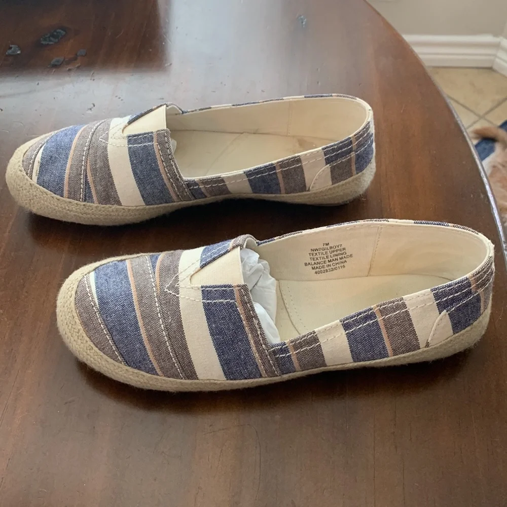 Nine West Gilboy Espadrille Slip-on Shoes - Size 7M - Picture 3 of 8